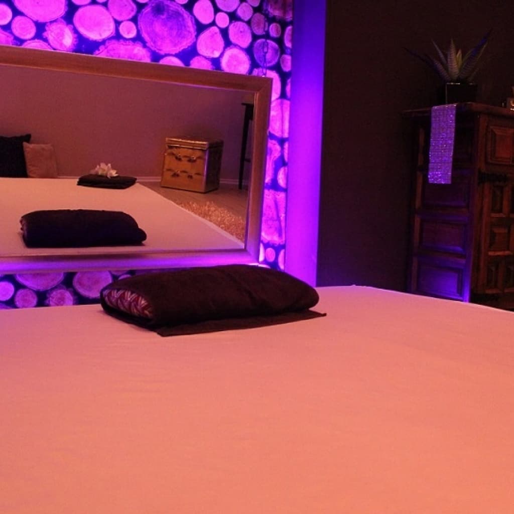 Additional image Silhouette Massage