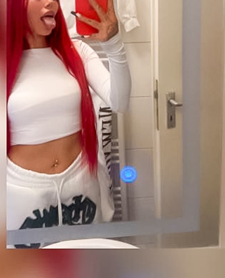 Additional image AnalQueen