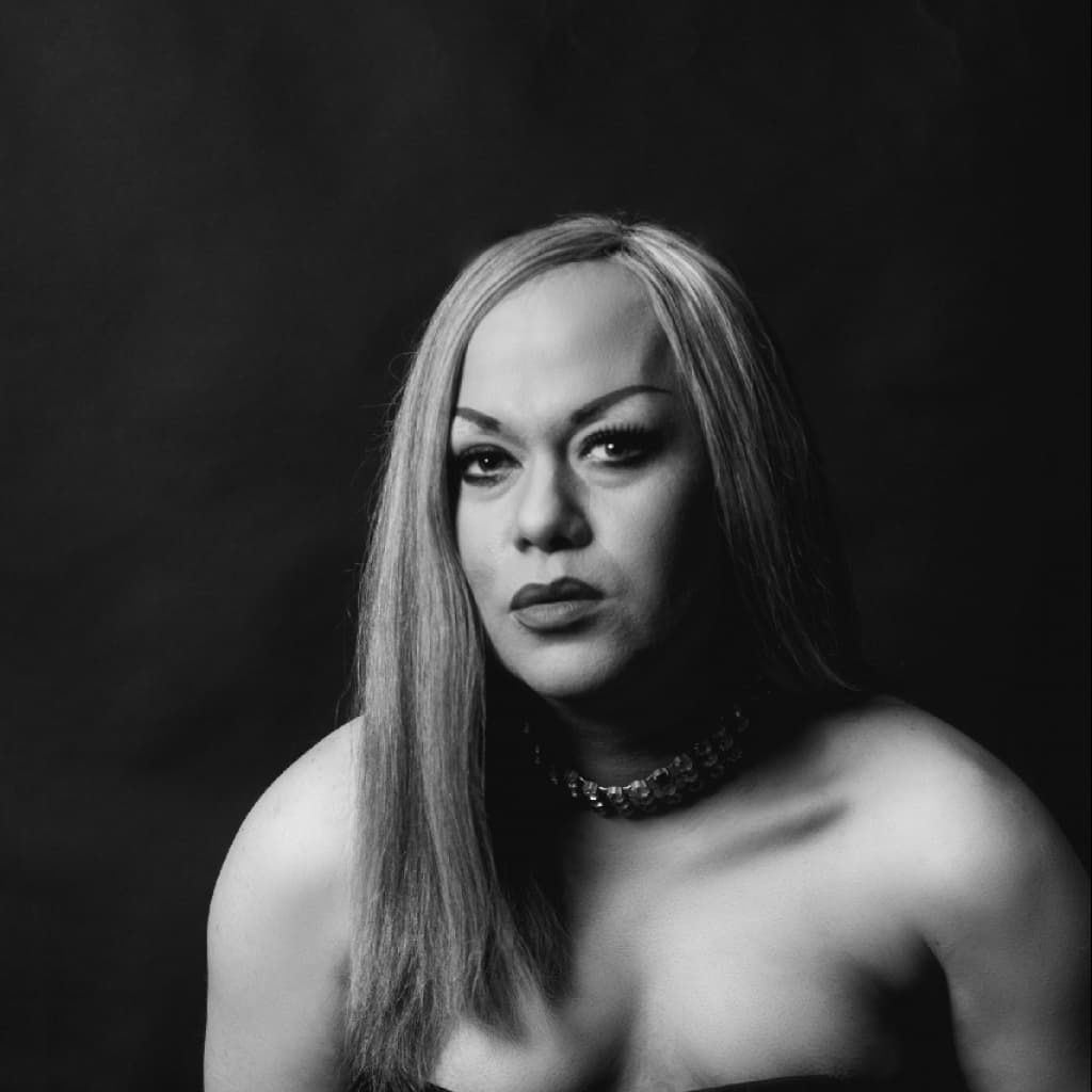 Additional image trans-yvonne