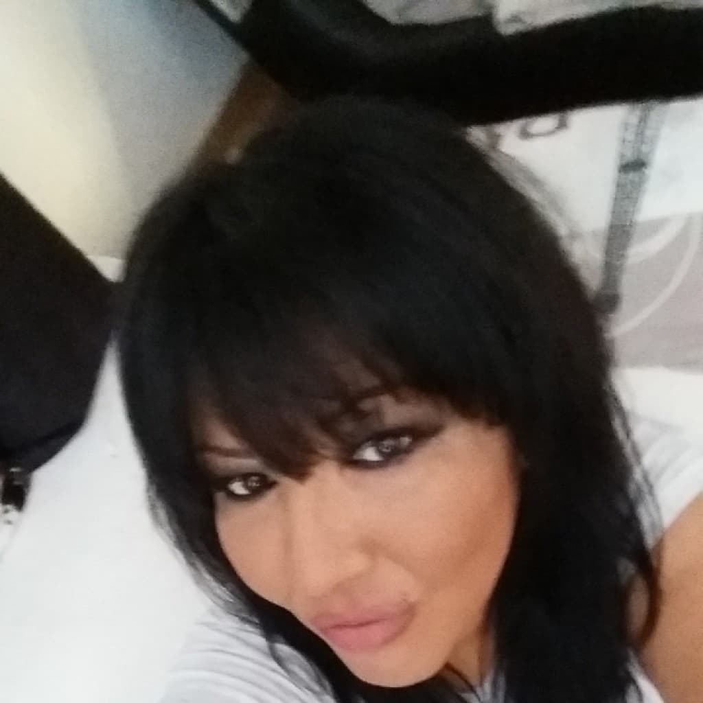 Additional image Leyla