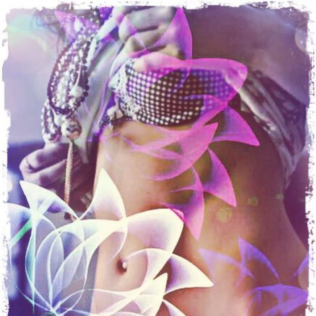 Additional image EllaxSexy