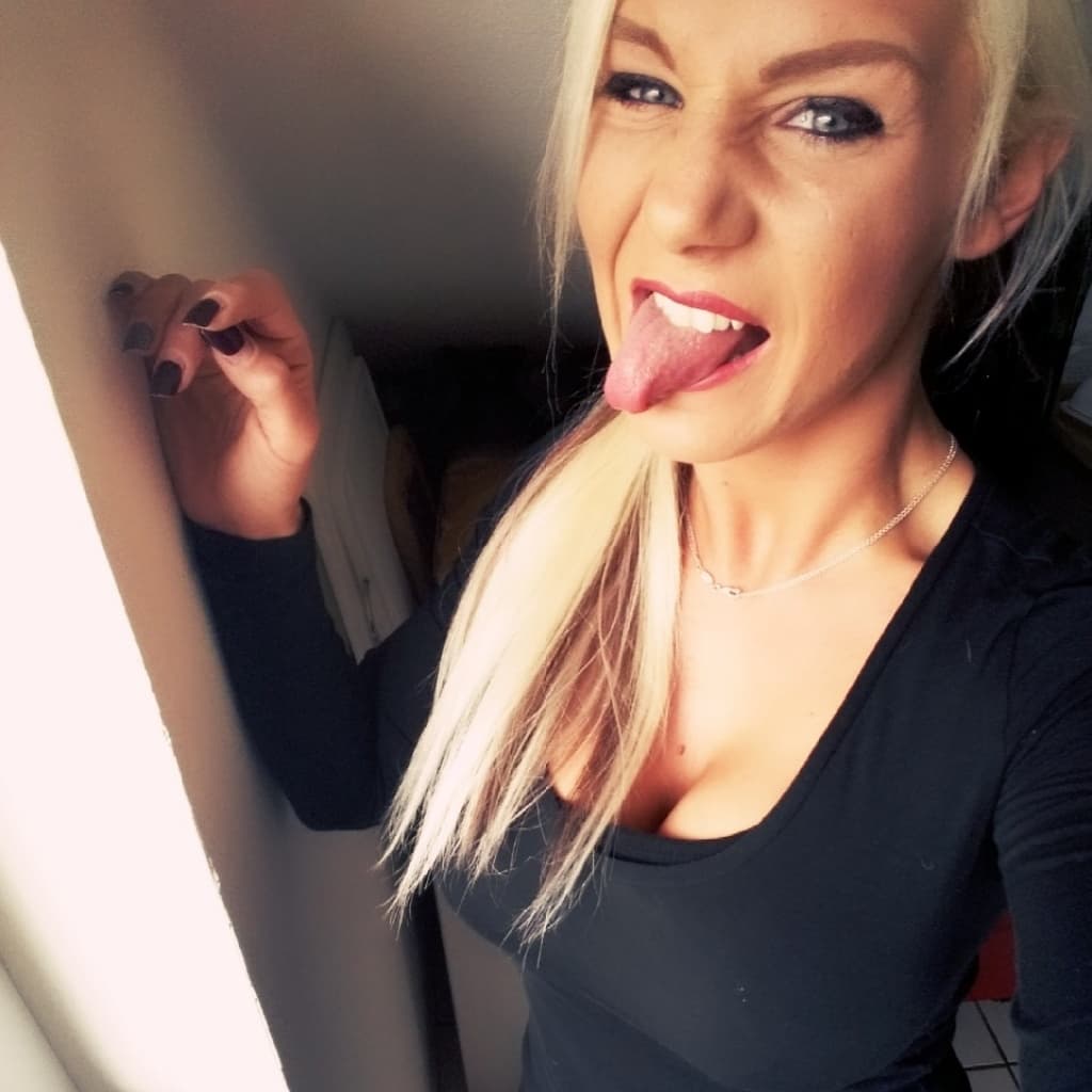 Additional image Sexy-Tina-20
